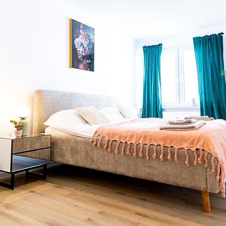 Ferienwohnung Fuer 6: Zentrum, Wifi, Tv, Kueche, Neu 巴特诺因阿尔-阿尔韦勒 外观 照片