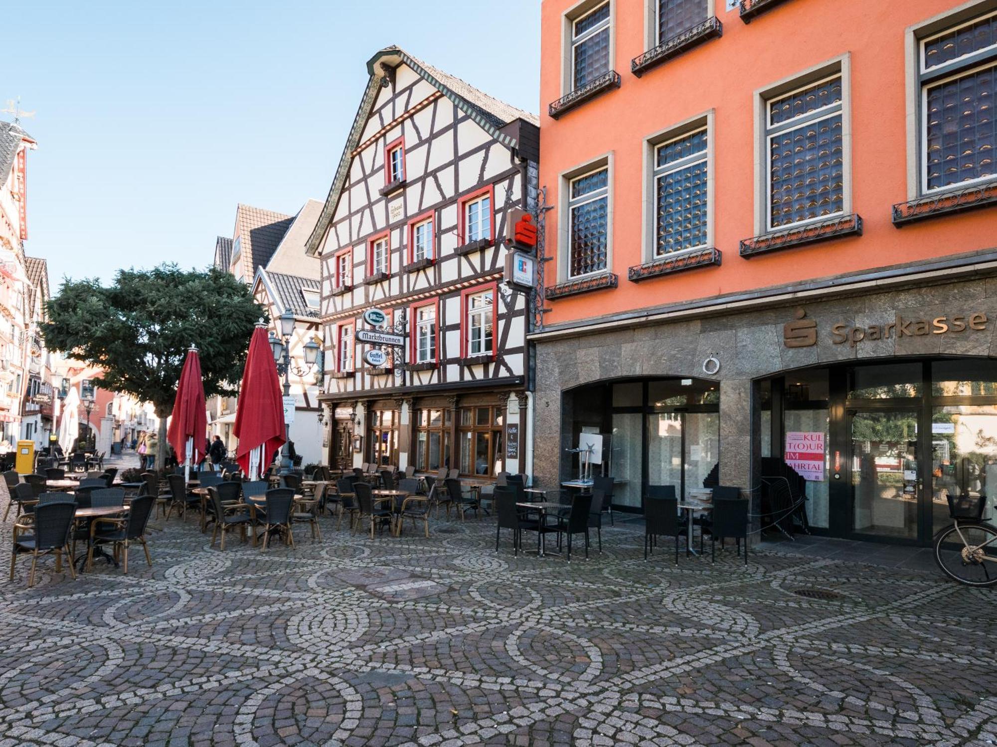 Ferienwohnung Fuer 6: Zentrum, Wifi, Tv, Kueche, Neu 巴特诺因阿尔-阿尔韦勒 外观 照片